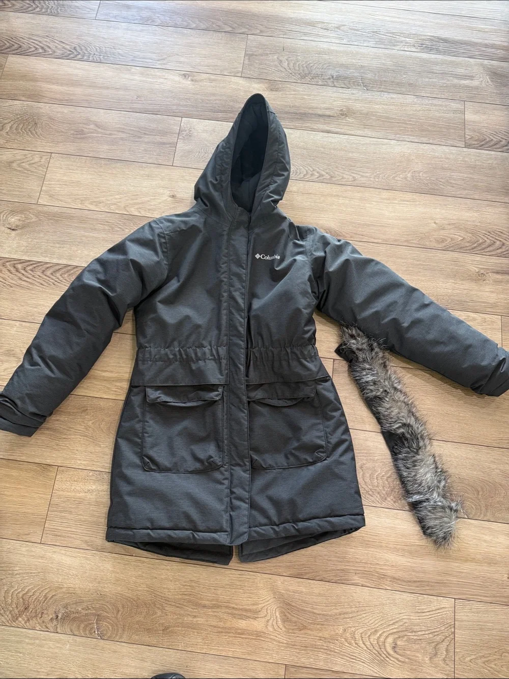 Girls Columbia Nordic Strider Jacket w/ Removable Fur Trim - size large